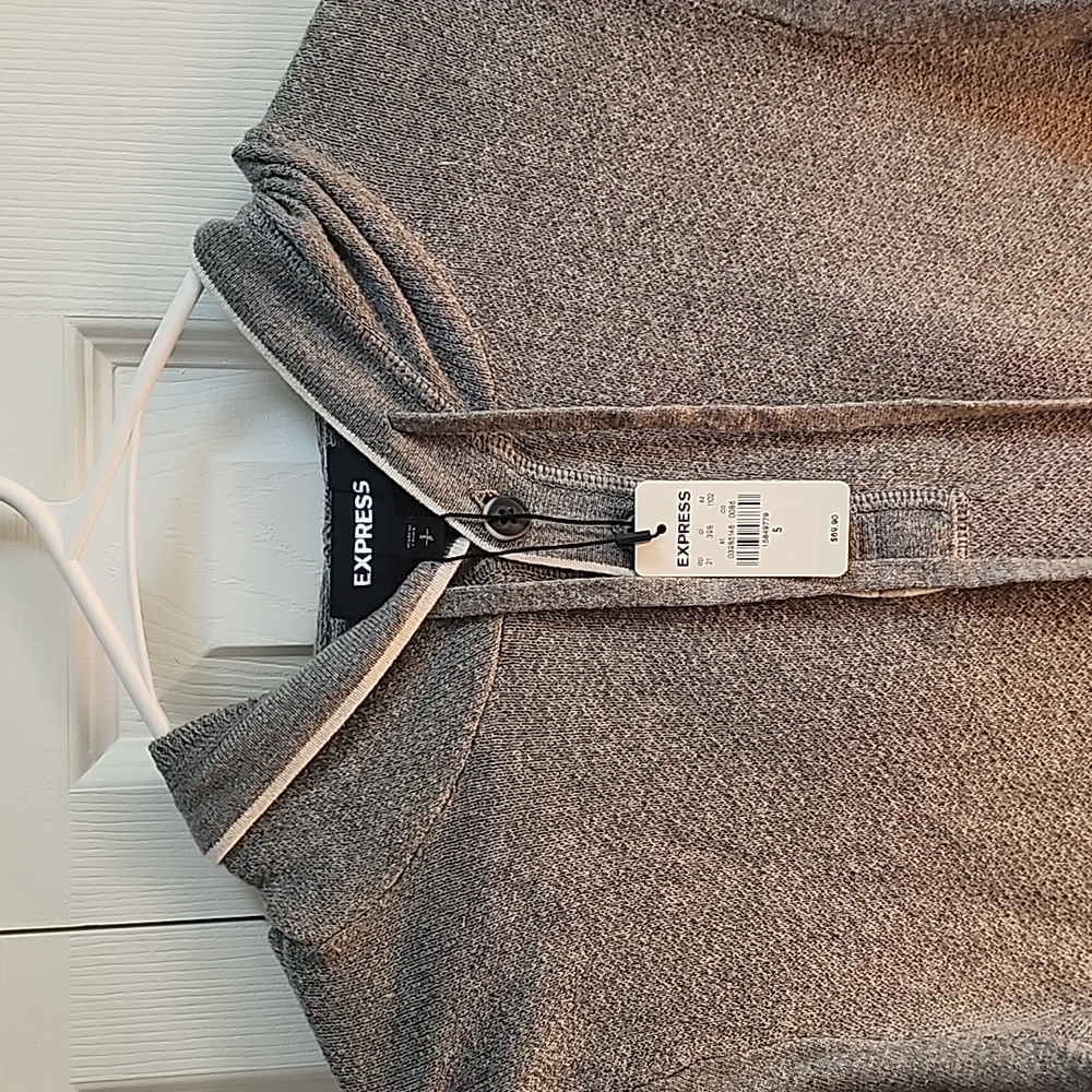 🌟New With Tags🌟 Express Men's Lightweight Hoodie Top